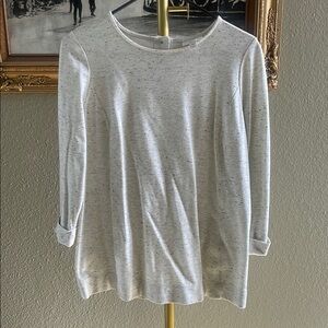 J. Jill Gray Cream Long Sleeve Fitted Tee